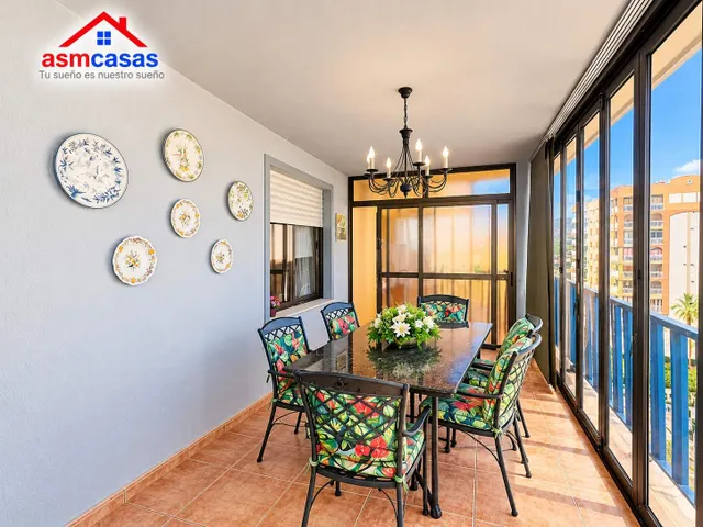 Apartamento en Primera Línea de Playa con vistas espectaculares — 9