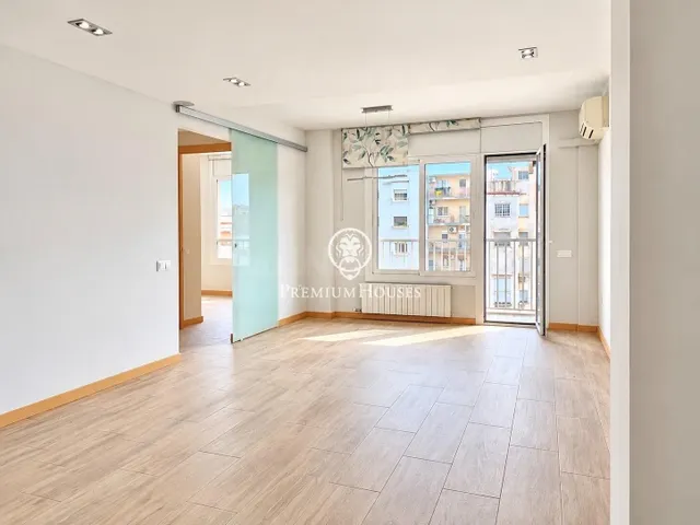 Piso en venta en buen estado en la zona de Sagrada Família — 4