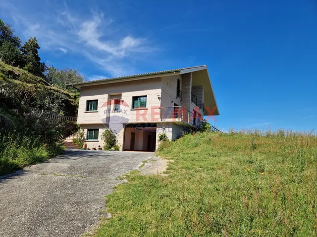Casa / Chalet independiente en venta en Camino da Pandiña, M - foto 2