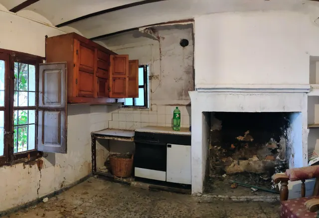 SERÓN ( ALMERÍA ). VENTA DE CASA PARA REFORMAR EN EL CENTRO  DEL PUEBLO. — 21