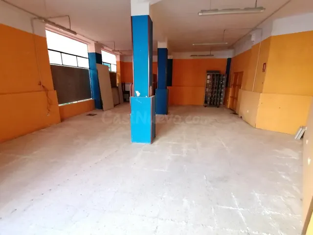 Local Comercial en Alquiler, Junto a La Cruz - Canovas - foto 4