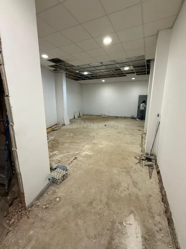 Local comercial en venta en Calle Real (BURGUILLOS) - foto 2