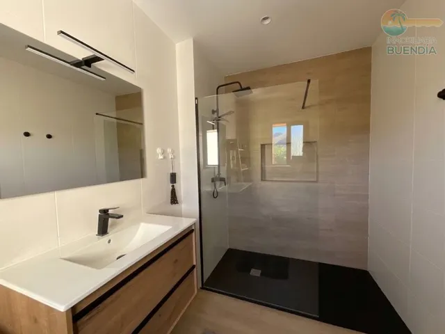 Magnifico chalet reformado con piscina privada y gran jardin en la azohia — 35