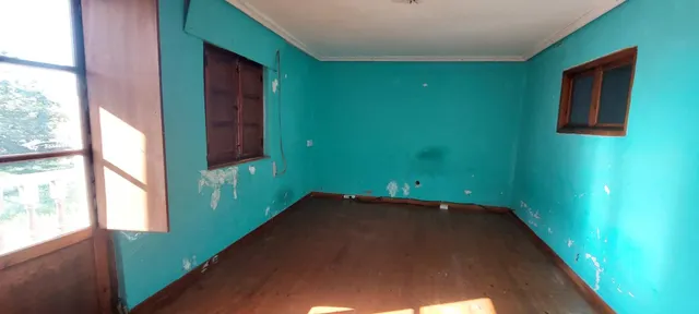 CASA DE 4 DORMITORIOS EN GANZO — 32