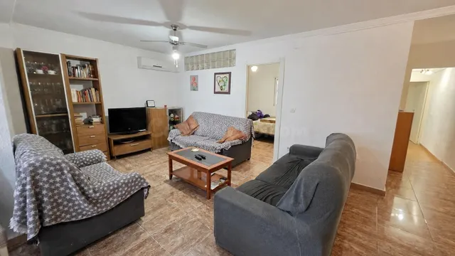 Piso en planta baja en Paterna — Oportunidad SOLO para inversor o compra al contado. — 2