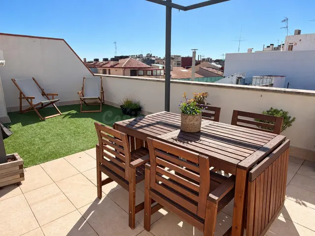 ATICO DUPLEX COMO NUEVO EN CENTRO — 2