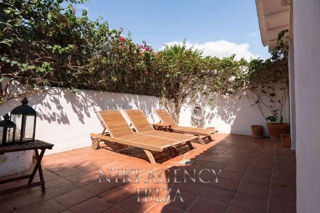 Casa-Chalet en Venta en Santa Eularia Des Riu Baleares — 46