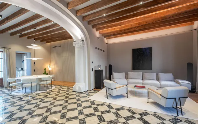 EXCELENTE CASA SEÑORIAL EN LA VILLA DE SINEU — 31