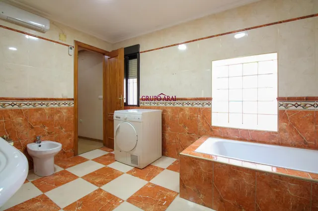 Se vende vivienda única en Villafranqueza, Alicante — 42