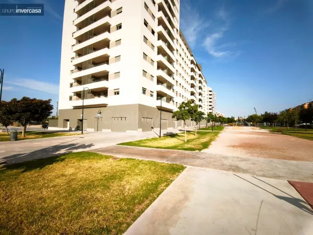 Local comercial de obra nueva en zona Moli D´Animeta (Quart 