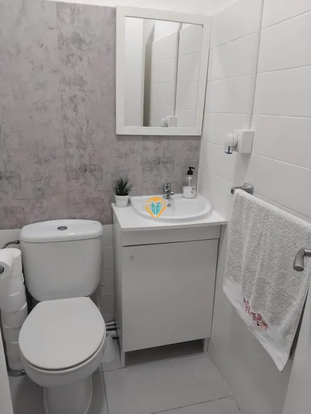 Apartamento Reformado en Villajoyosa a Solo 1000 m del Mar — 10