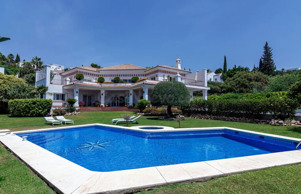 Chalet 6 habitaciones 733m² en venta - Costa del Sol