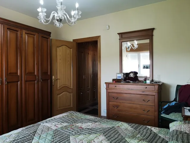 Urbis te ofrece un espectacular terreno con chalet en venta en Ciudad Rodrigo, Salamanca. — 29