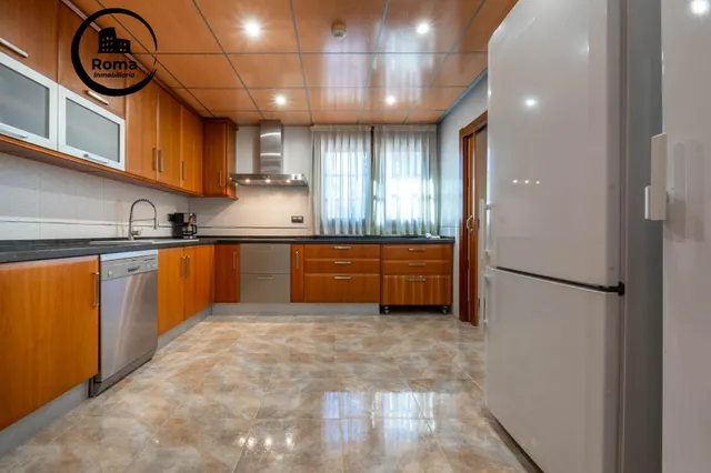 Espectacular Villa Unifamiliar Independiente con Máxima Privacidad y Autonomía en Cortijo del Aire — 7
