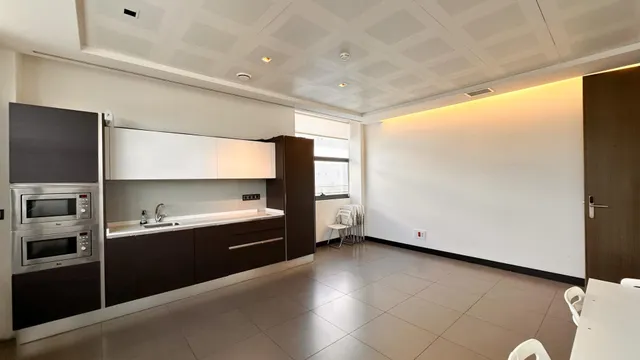 Oficina 1700m² en alquiler - Villaviciosa de Odón — 32