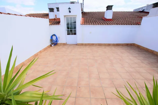 Fantástico piso tipo dúplex con gran terraza, ascensor, garaje y trastero — 36