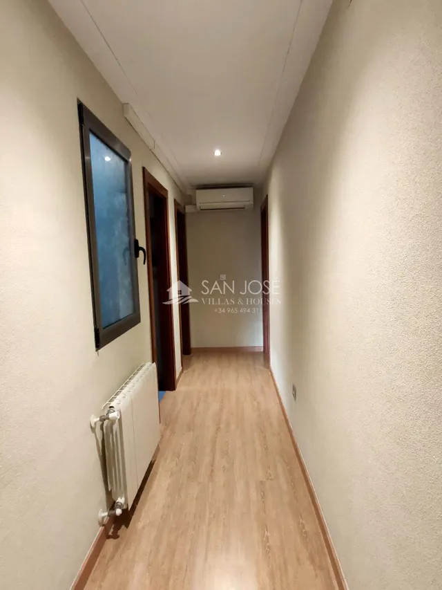 INMOBILIARIA SAN JOSEVENDE EDIFICIO CON DOS PISOS Y GARAJE EN MUY BUEN ESTADO EN EL CENTRO DE ASPE — 40