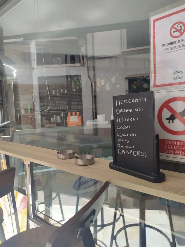 Se vende local comercial en pleno centro de Antequera — 35