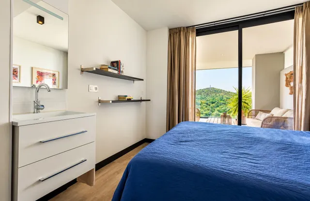 APARTAMENTO CON VISTAS PANORÁMICAS AL MAR EN MIJAS COSTA – IDEAL PARA VIVIR O INVERTIR — 15