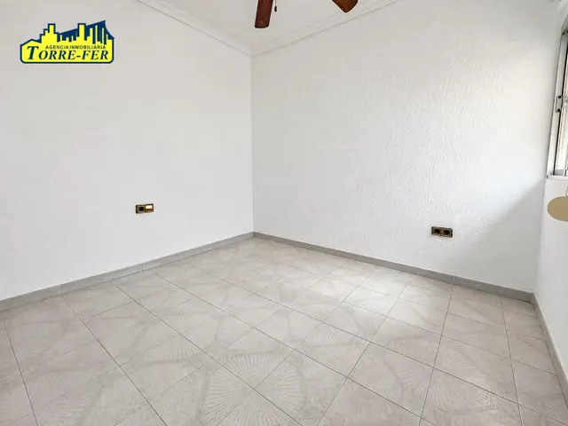 Casa en venta en los molinos, junto a calle manuel azaña y centro comercial carrefour — 12