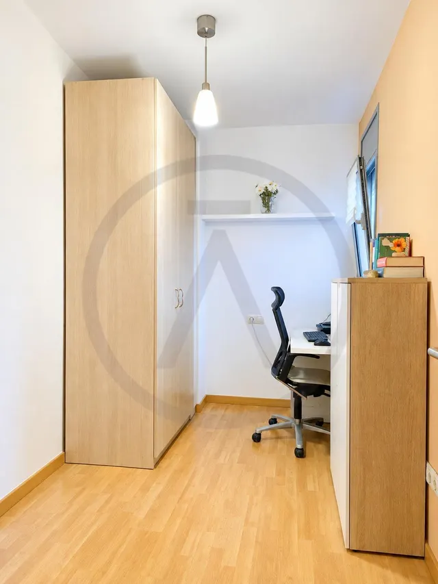 Piso con vistas a Vallparadís — 24