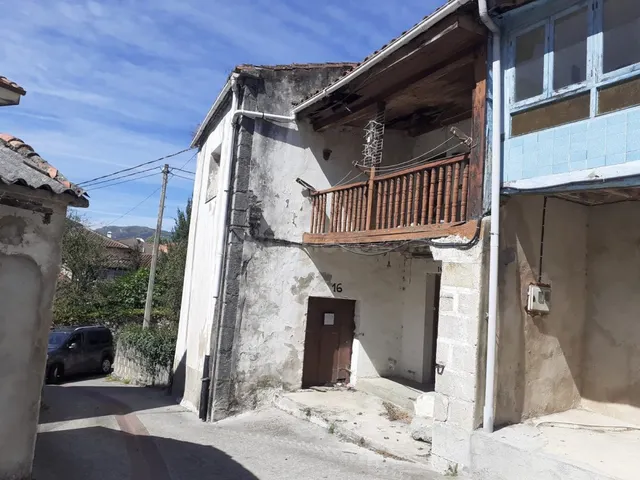 Casa para reformar con 600m de terreno - foto 3