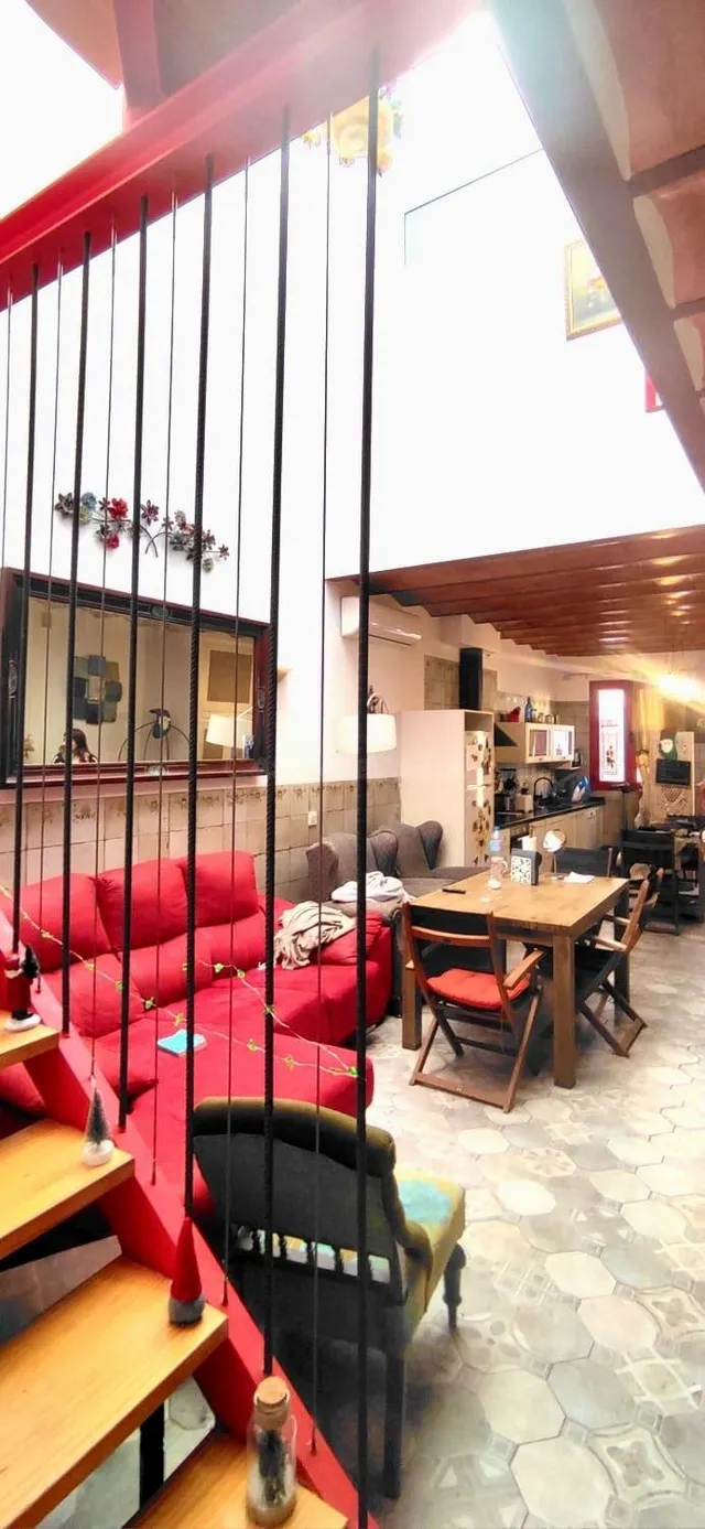 Dúplex de diseño con terraza en una ubicación privilegiada d - foto 2