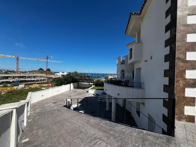 Chalet 4 habitaciones 350m² en venta - Costa Del Sol - foto 4