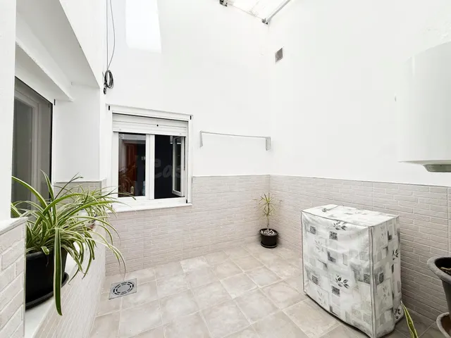 Casa reformada como nueva en muy buena zona - foto 3