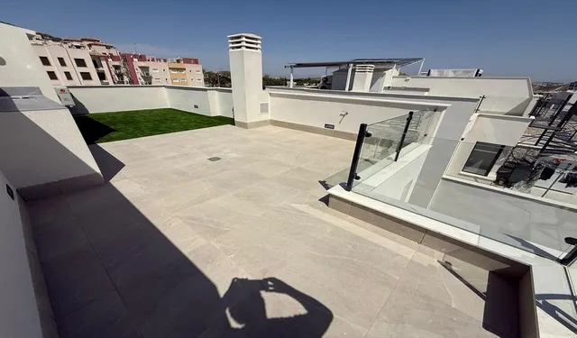 ALTO STANDING - GRAN LUJO - Villa Pareada con PISCINA PRIVADA, y ASCENSOR PRIVADO — 40