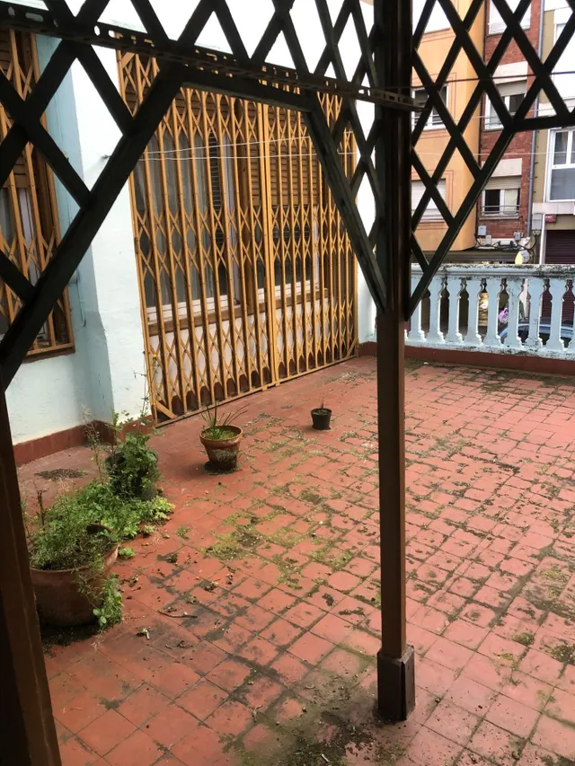 EDIFICIO EN VENTA EN MANRESA — 6