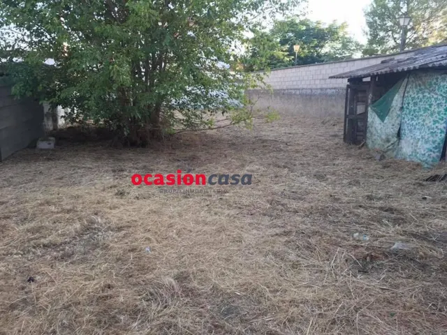 CASA DE 500 M2 A LA VENTA EN BELMEZ — 2