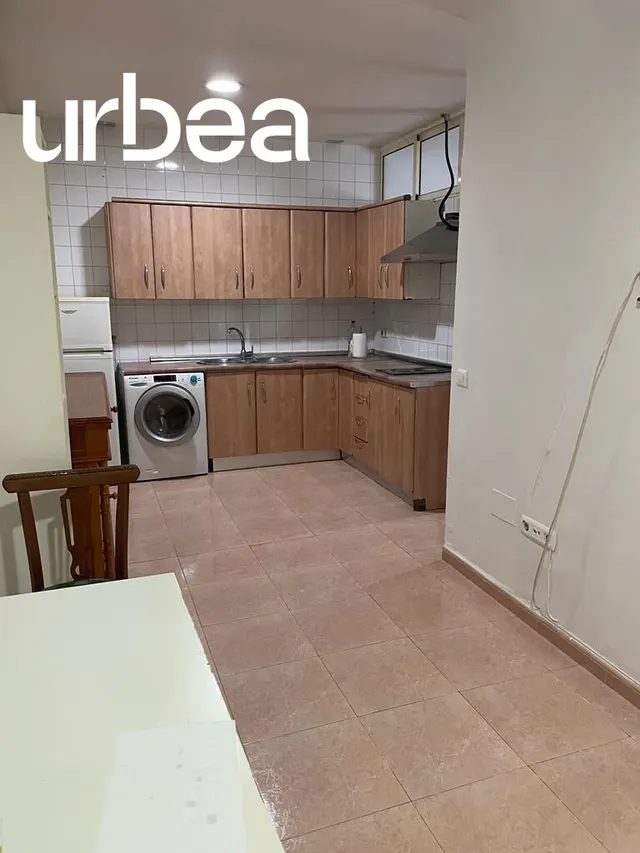 APARTAMENTO EN ZONA LAS CHAPAS-GAMARRA — 3