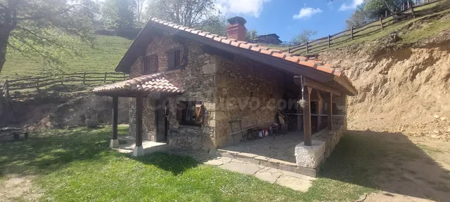 Casa de piedra 2 habitaciones 95m² en venta - INFIESTO - foto 2