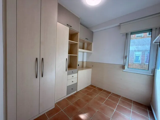Piso de 3 habitaciones en una de las mejores zonas de Sagrada Familia — 8