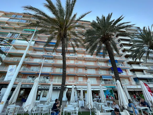 apartamento el alquiler en 1ª línea de playa de san antonio - foto 5