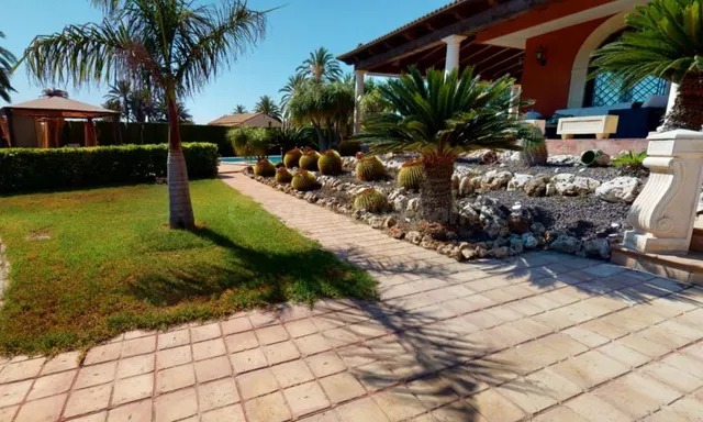 VILLA EN PERLETA ( ALICANTE ) — 34