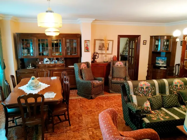 Urbis te ofrece un chalet independiente en venta en Castellanos de Villiquera, Salamanca. — 18