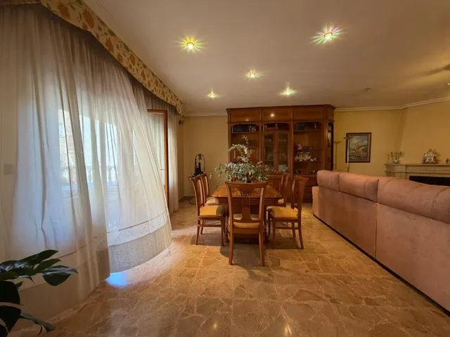 Exclusividad, amplitud y elegancia en una vivienda única — 8