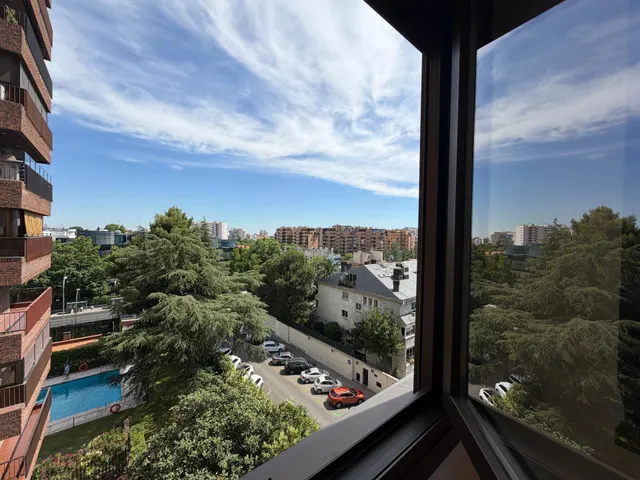 Piso en alquiler en Calle de Emilio Vargas 18, Madrid — 6