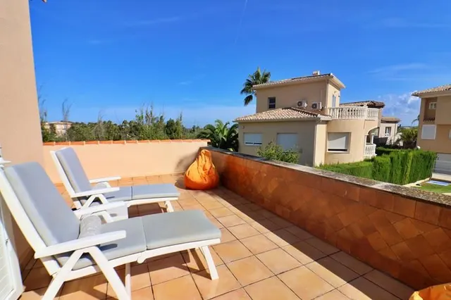 Villa 3 habitaciones 133m² en venta - Oliva Nova — 48
