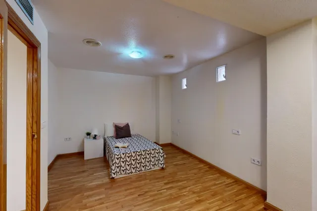 Piso de 3 dormitorios, vestidor y 134 m2 en pleno centro de Murcia – Calle Platería — 35