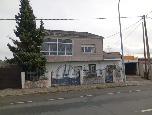 Casa 3 habitaciones 81m² en venta - Lalin - foto 4