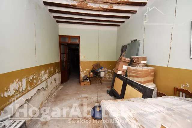 AMPLIA CASA CON 2 TERRAZAS CERCA DEL CENTRO — 29