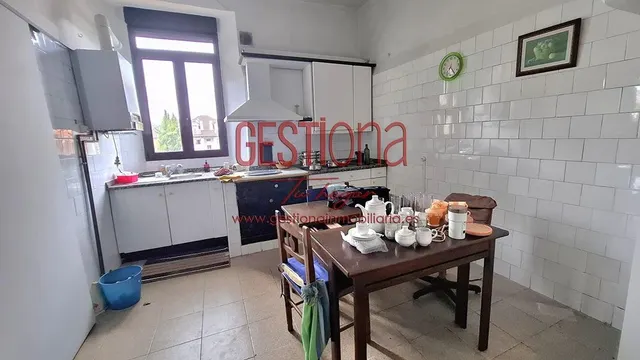 MAJESTUOSA VIVIENDA EN BERANGA. — 35