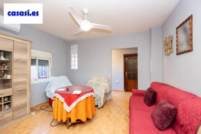 Casa con estupenda ubicación en Armilla. avenida de los ogíjares — 6