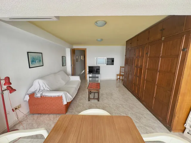 FABULOSO APARTAMENTO EN 1ª LINEA DE LEVANTE — 3