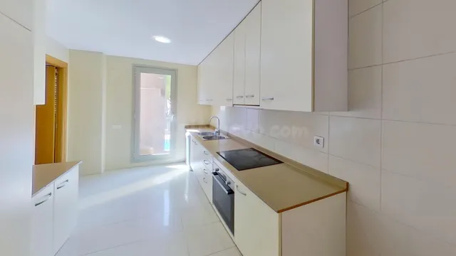 Alquiler piso de tres habitaciones en Gavá Mar - foto 5