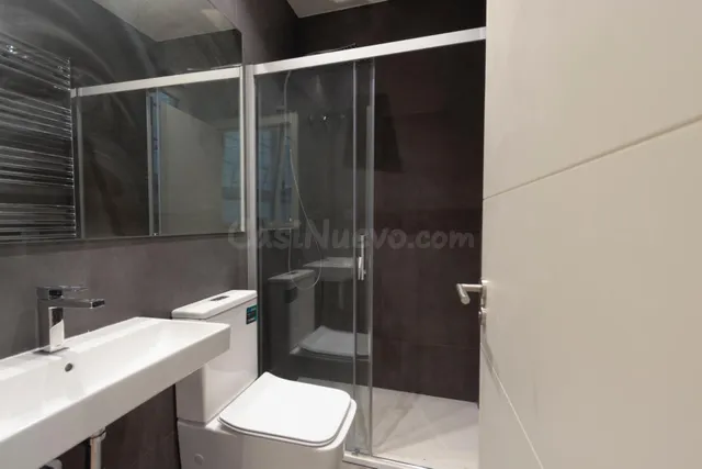 VIVIENDA REFORMADA EN SAGRADA FAMILIA — 2