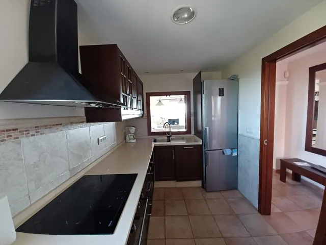 APARTAMENTO EN URBANIZACIÓN PALMERAS CON VISTAS AL MAR — 22